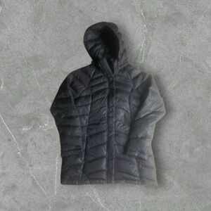 The North Face Puffer Jacket Womens Small Black 550 Goose Down Hooded Parka Coat